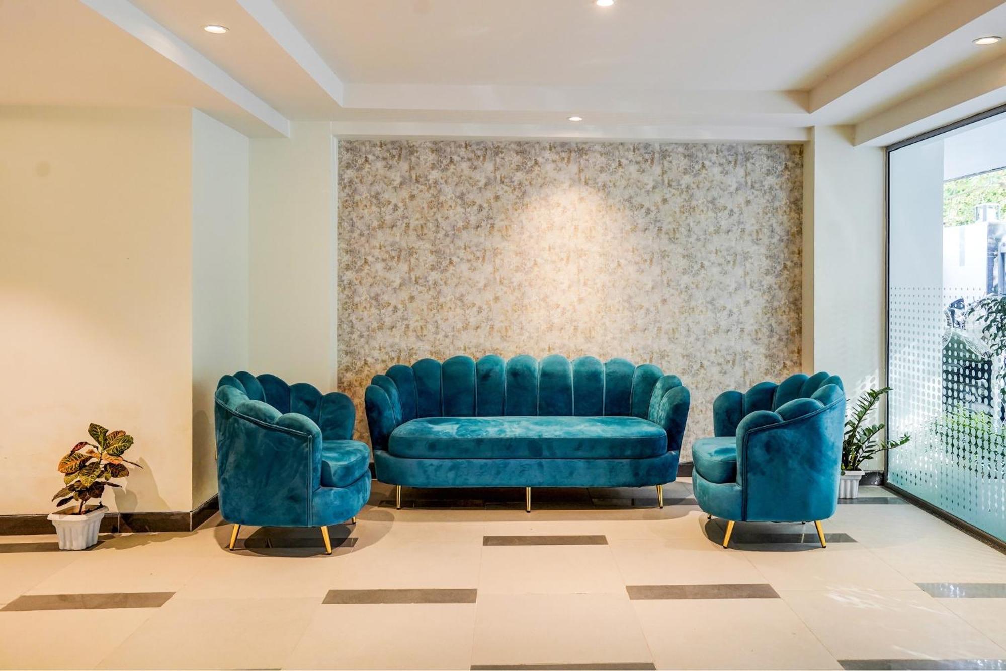 Hotel O Parkinn غورغاون المظهر الخارجي الصورة