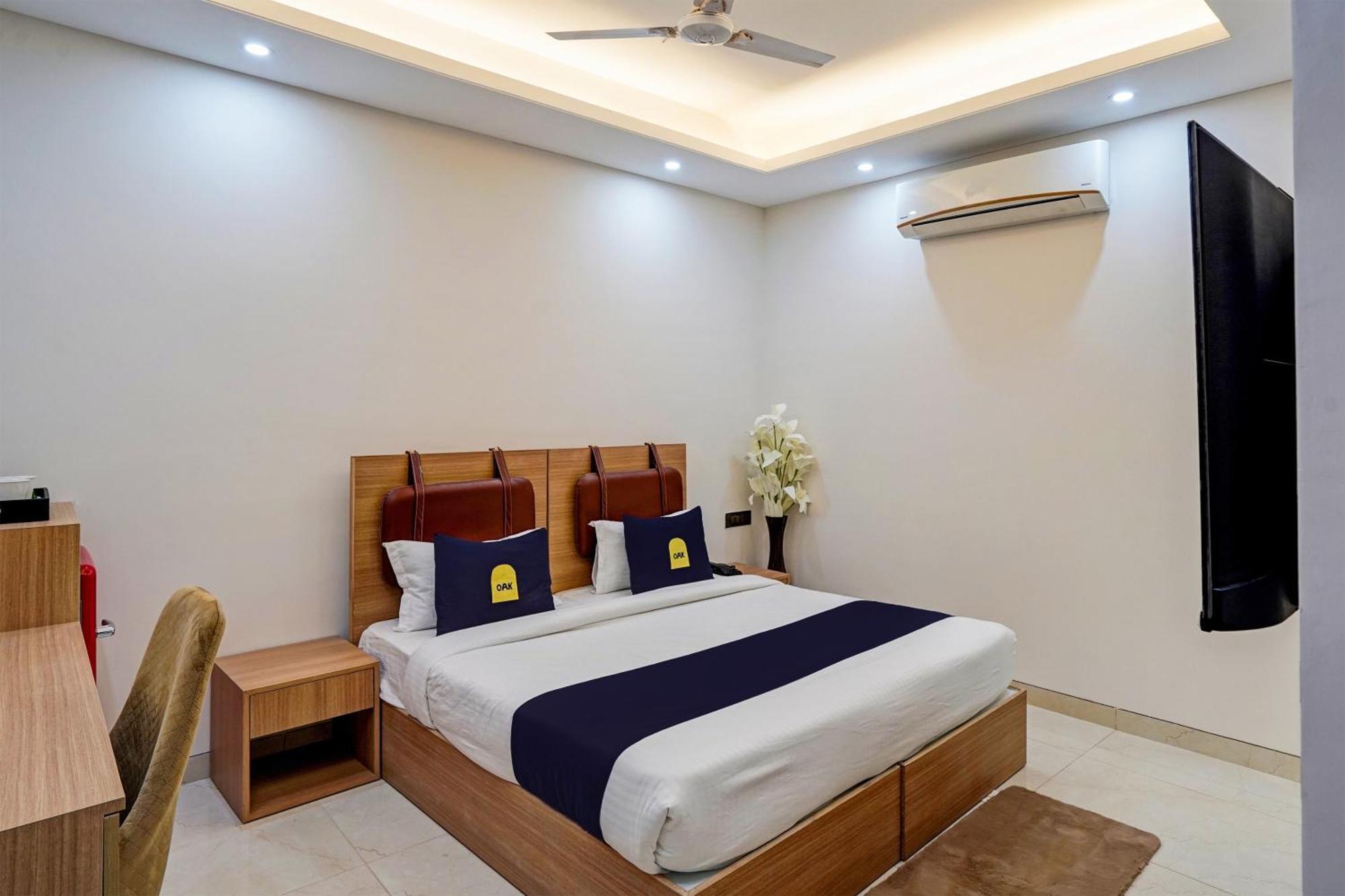 Hotel O Parkinn غورغاون المظهر الخارجي الصورة